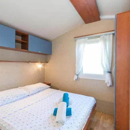 Mobile Homes Andrija *
