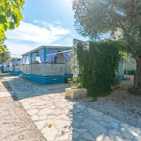 Mobile Homes Andrija Tatil Evi